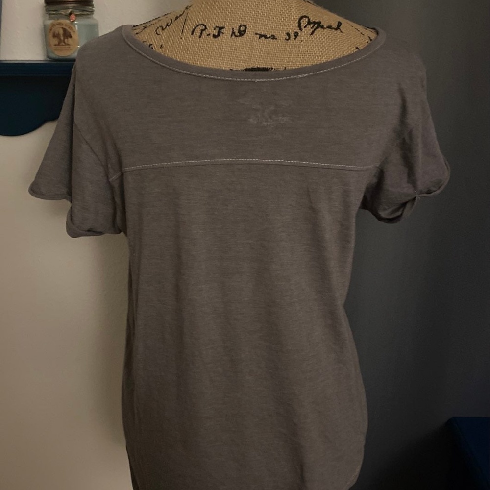 Grey Rosé Parté Tee - Picture 3 of 4